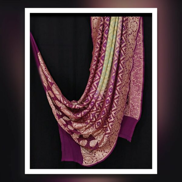 Ivory-Magenta Banarasi Bandhani Dupatta Pure Georgette Silk Khatri