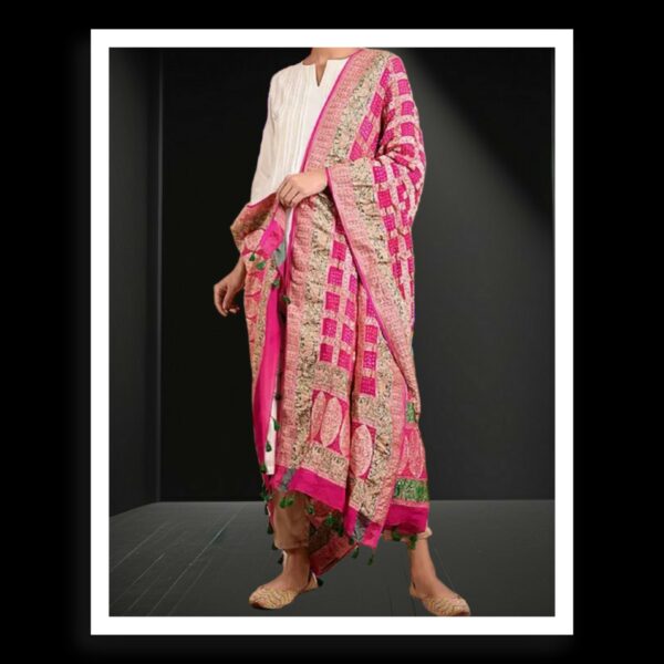 Pink Banarasi Bandhani Gharchola Dupatta Pure Georgette Silk Khatri