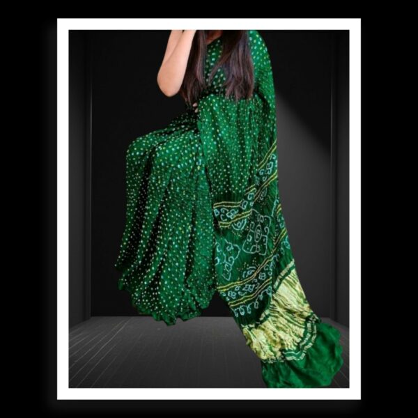 Green Pure Gaji Silk Bandhej Bandhani Saree