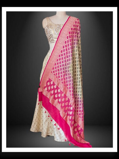 Banarasi Bandhani Pure Georgette Dupatta Pink Ivory